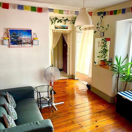 Asian Everest House Lisboa Екстериор снимка