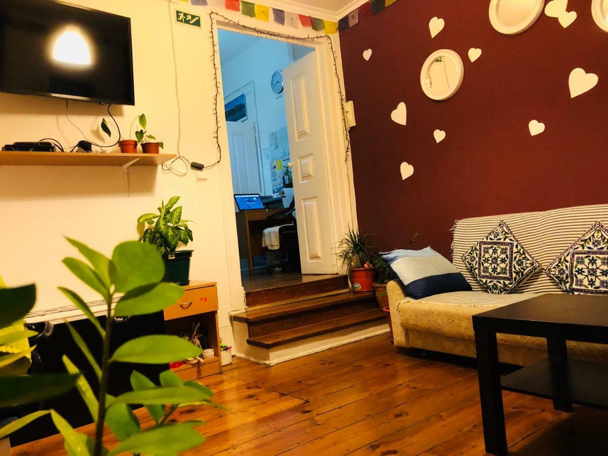 Asian Everest House Lisboa Екстериор снимка
